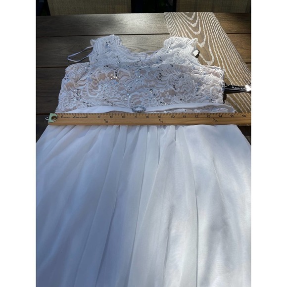 R&M Richards Sequin lace shifon gown white 10 - Picture 3 of 5